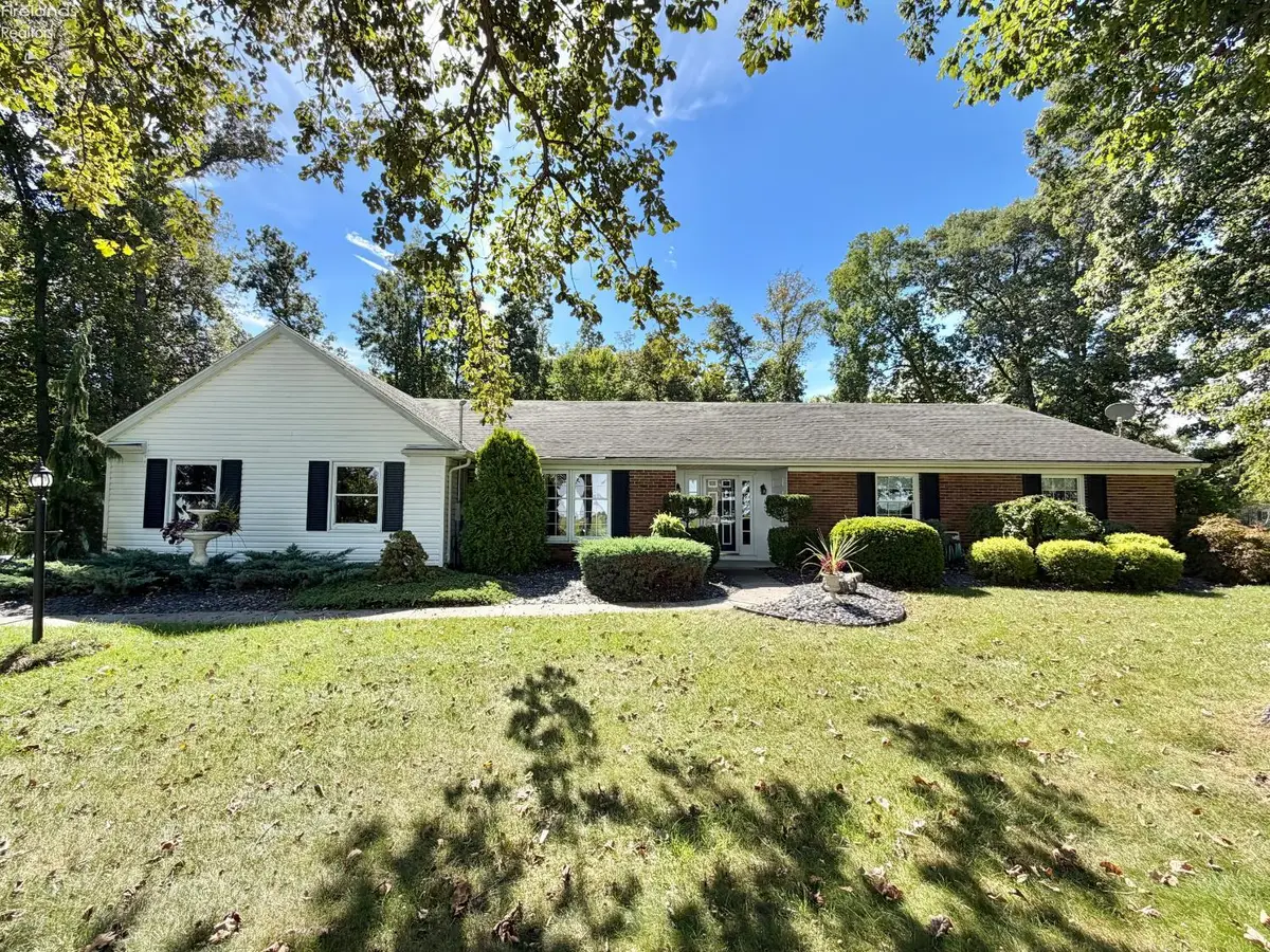 11420 County Road 46, Bellevue, OH 44811 - #1