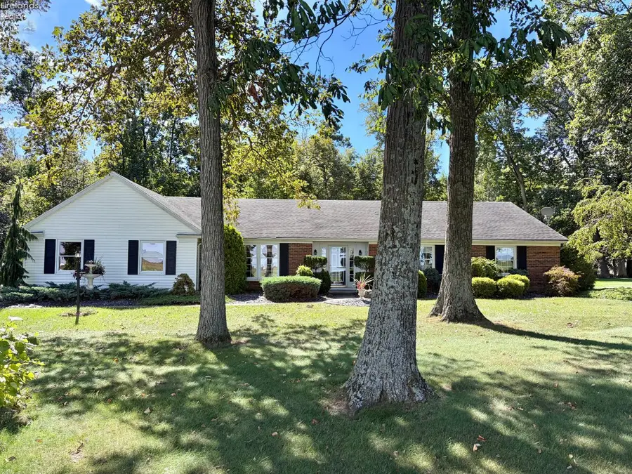 11420 County Road 46, Bellevue, OH 44811 - #3