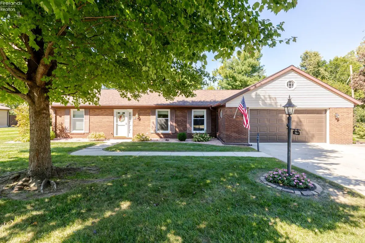 36 Shaker Court, Fremont, OH 43420 - #1