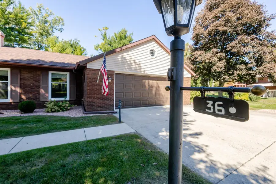 36 Shaker Court, Fremont, OH 43420 - #2