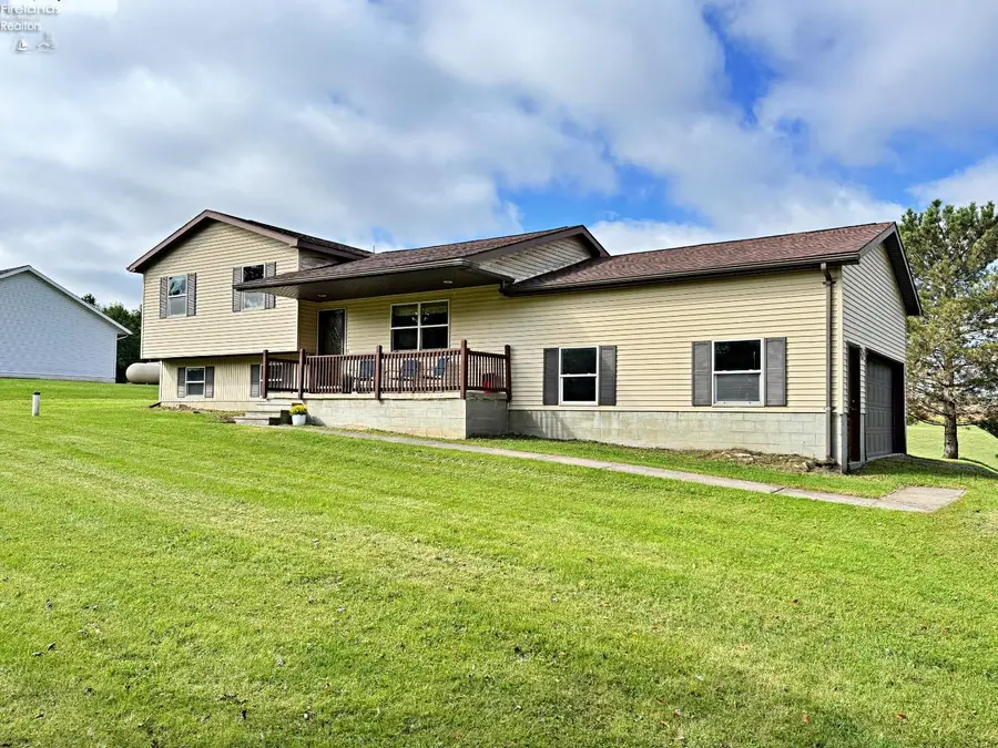 122 S County Road 17, Tiffin, OH 44883 - #3