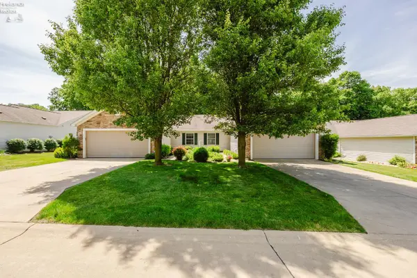 342 N Lighthouse Oval Drive #342, Marblehead, OH 43452