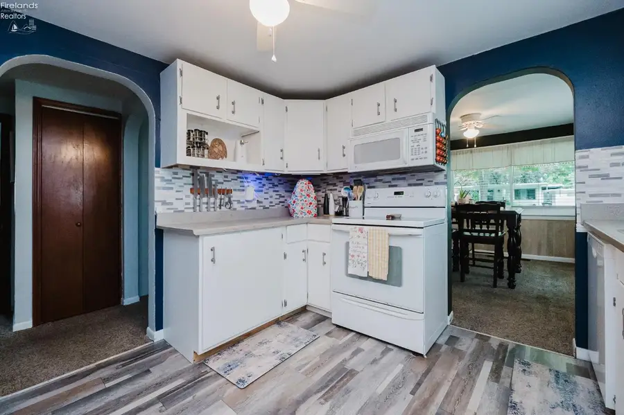 133 W Davis Street, Tiffin, OH 44883 - #2