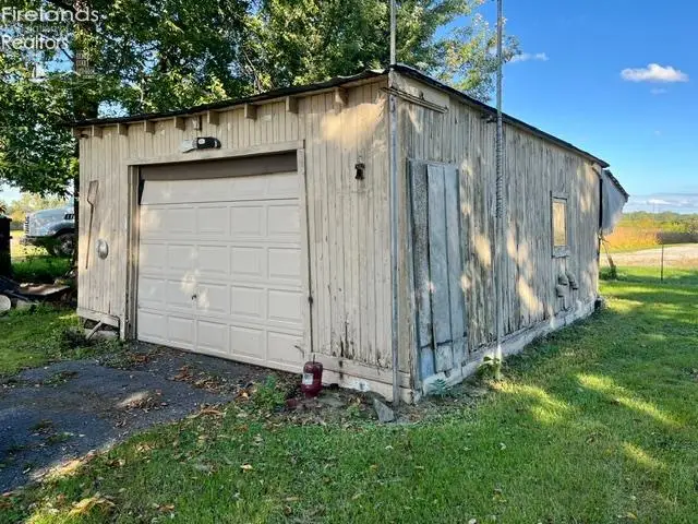 7810 Hayes Ave, Sandusky, OH 44870 - #3
