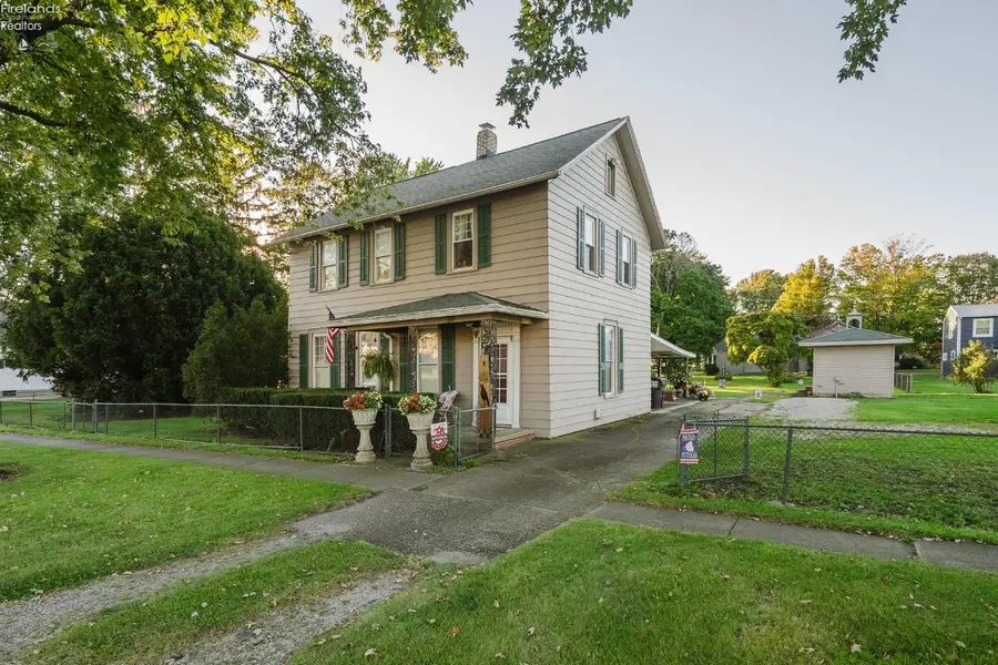 211 Fremont Avenue, Sandusky, OH 44870 - #3