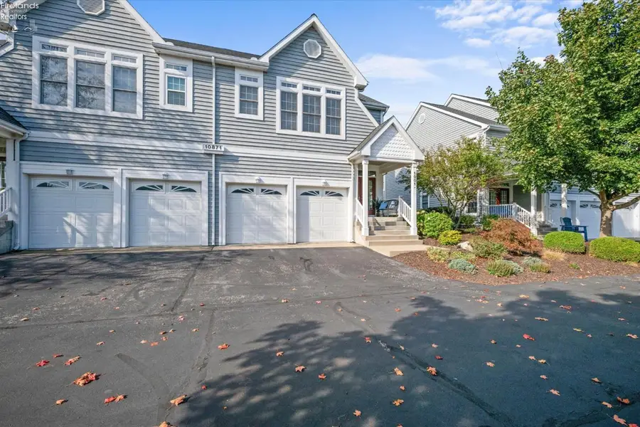 10871 N Bay Point Drive #1001, Marblehead, OH 43440 - #2