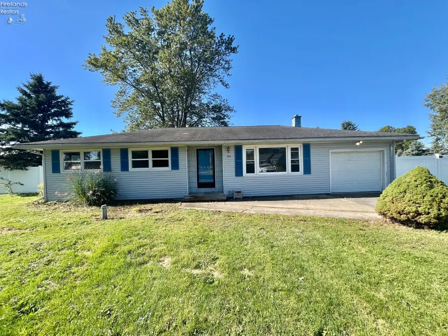 944 E Township Road 122, Tiffin, OH 44883 - #2
