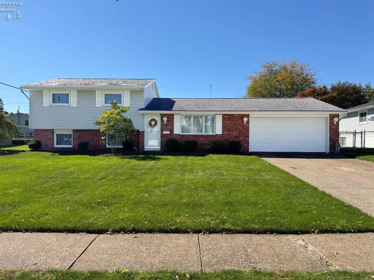 2920 Hinde Avenue, Sandusky, OH 44870 - #1