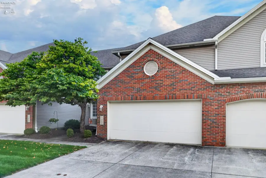 120 Ambleside Way, Amherst, OH 44001 - #2