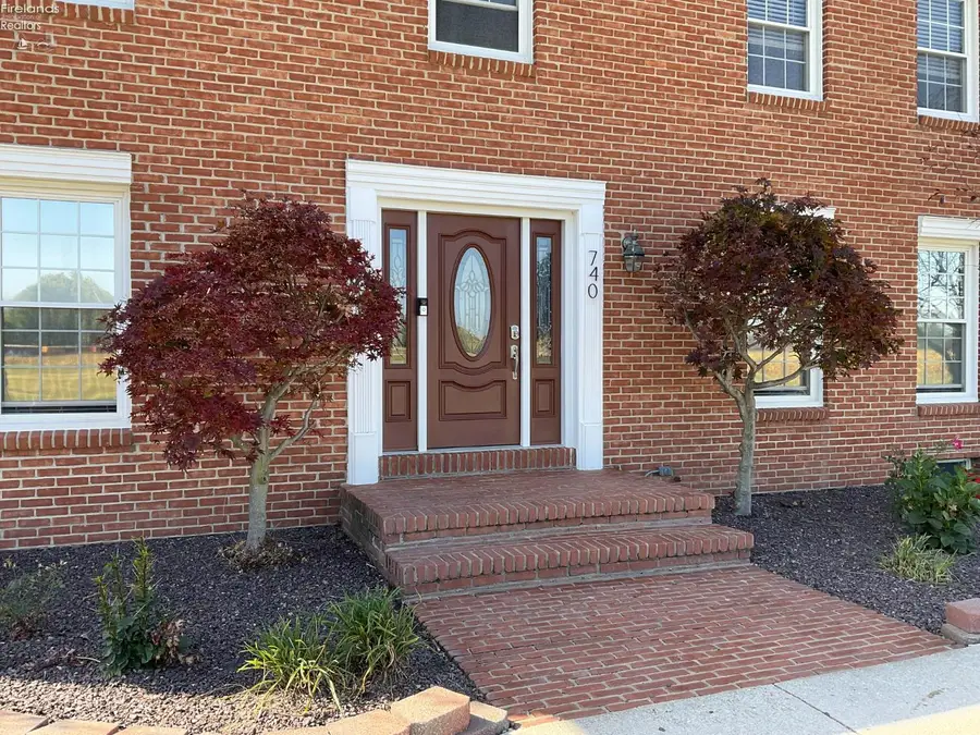 740 Michaels Road, Fremont, OH 43420 - #3