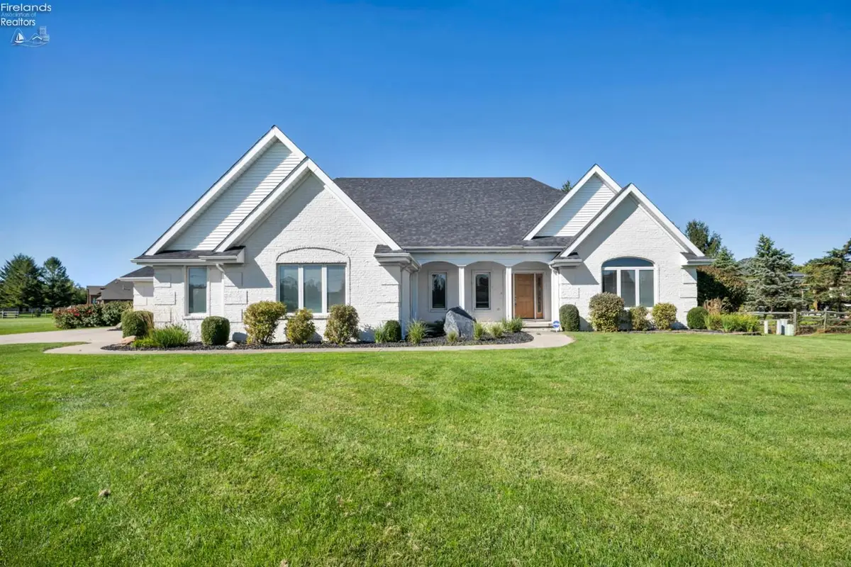 3504 Butz Road, Maumee, OH 43537 - #1