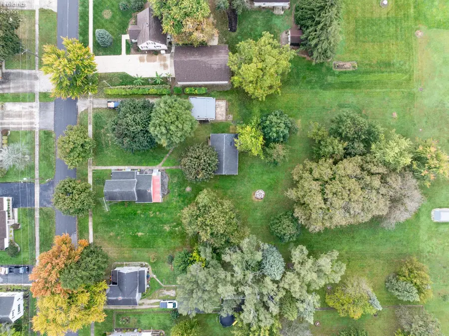 434 White Road, Fremont, OH 43420 - #2