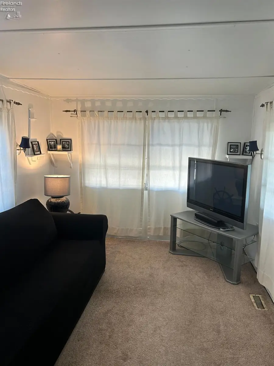 101 Rose Lane #45, Port Clinton, OH 43452 - #3