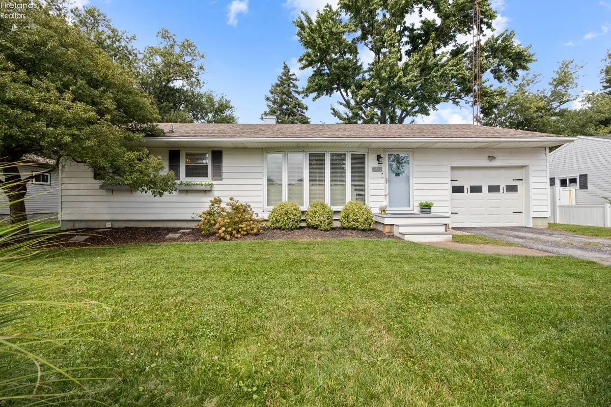 109 Lakeland Drive, Sandusky, OH 44870 - #1