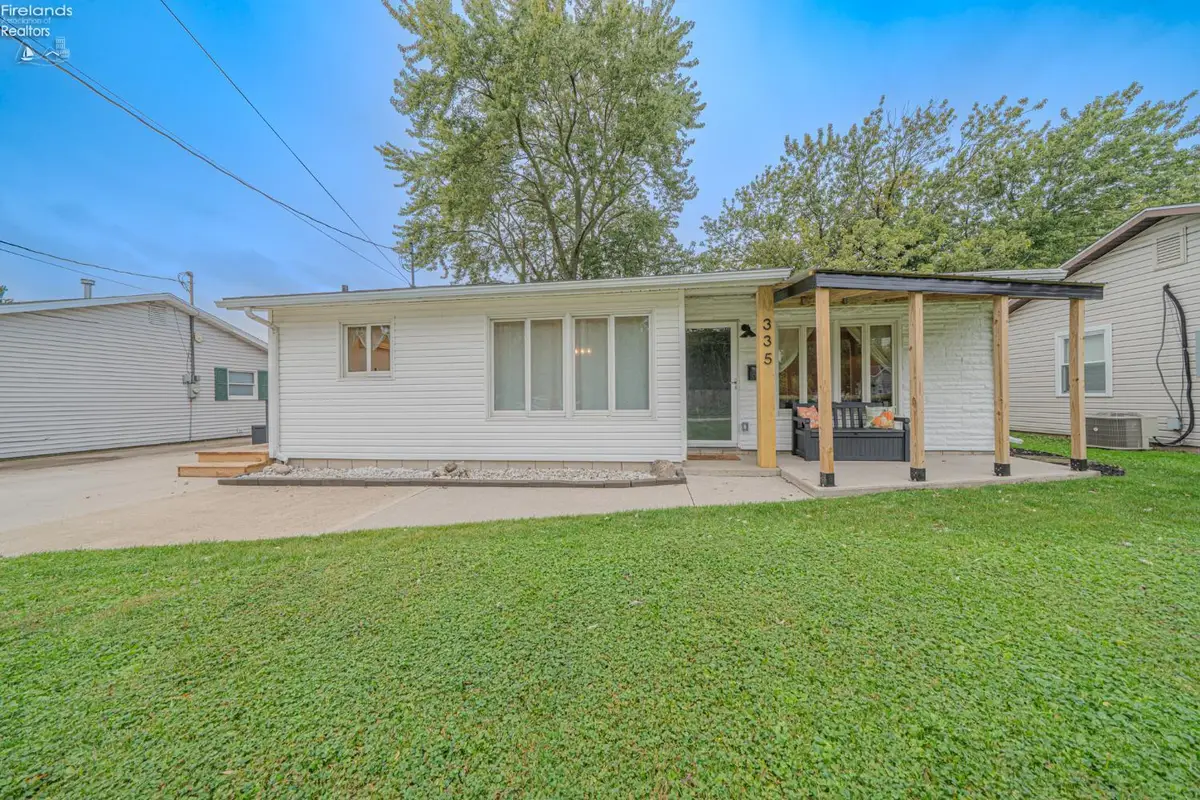 335 Benton Street, Oak Harbor, OH 43449 - #1
