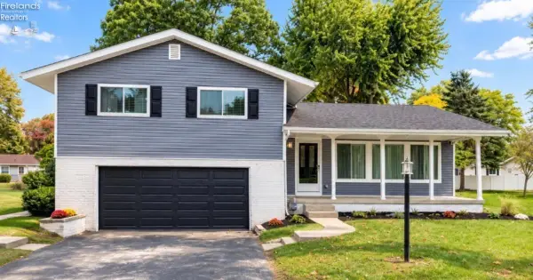 861 Fremont Street, Elmore, OH 43416