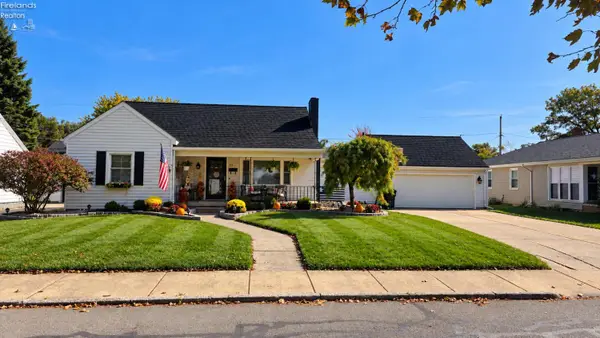 315 S Collinwood Boulevard, Fremont, OH 43420