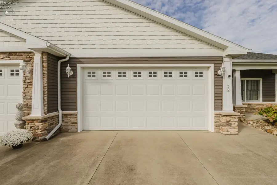 23 Eagle View Drive, Monroeville, OH 44847 - #2