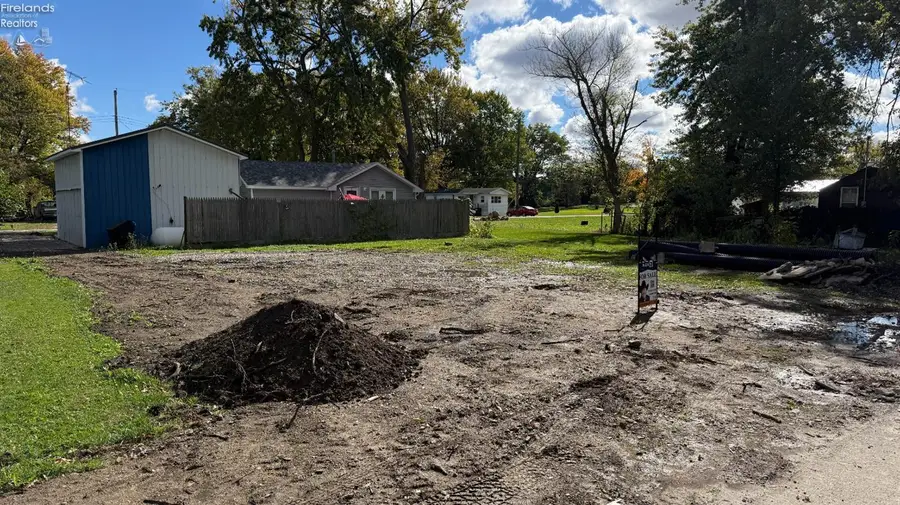 2897 Cr 208, Fremont, OH 43420 - #2
