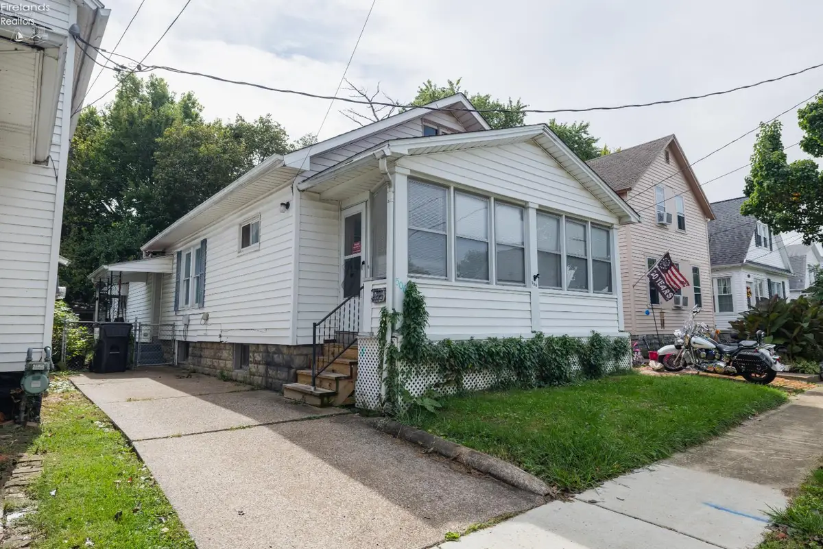 506 Dewey Street, Sandusky, OH 44870 - #1