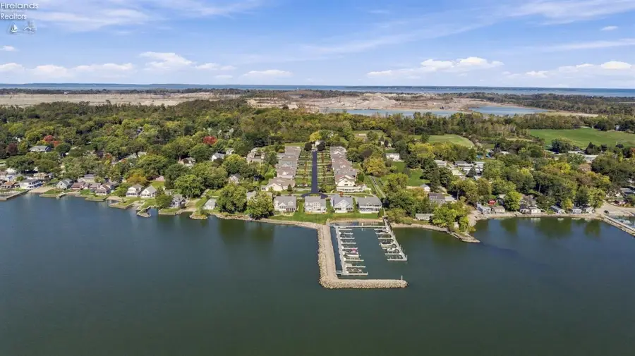 2050 S Bailiwick Lane, Marblehead, OH 43440 - #3