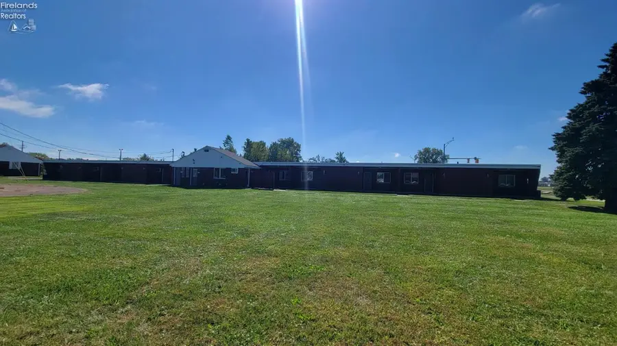 3240 Venice Road, Sandusky, OH 44870 - #3