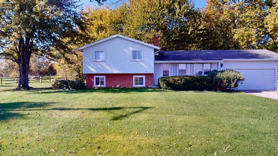 279 Gregory Road, Willard, OH 44890 - #2