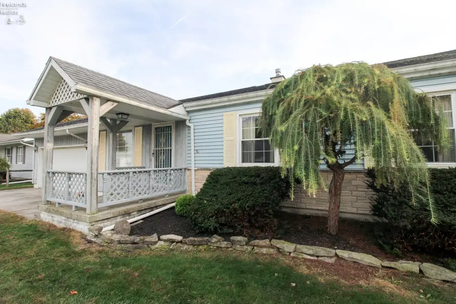 4165 Fox Avenue, Clyde, OH 43410 - #2