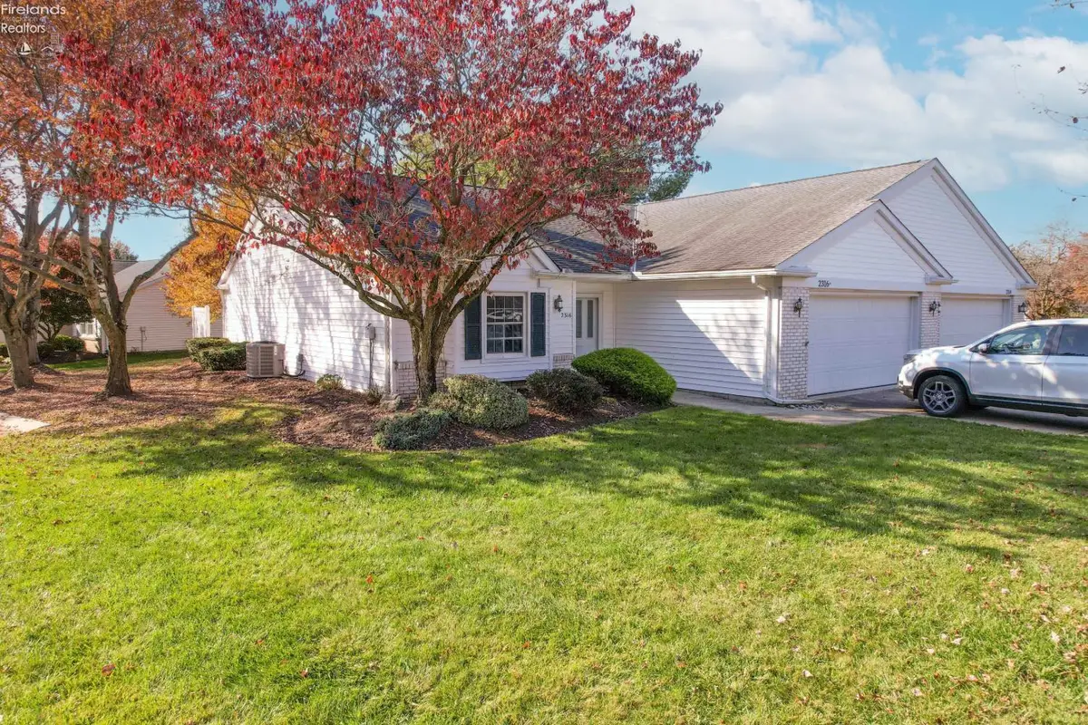 2316 Westwind Drive, Sandusky, OH 44870 - #1
