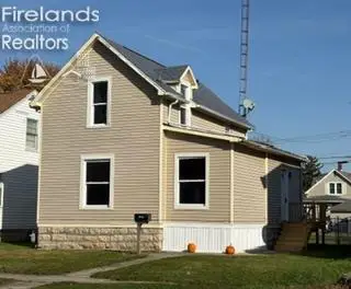 1229 White Avenue, Fremont, OH 43420