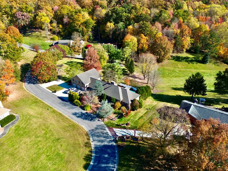 2160 Sandstone Drive, Portsmouth, OH 45662 - #3