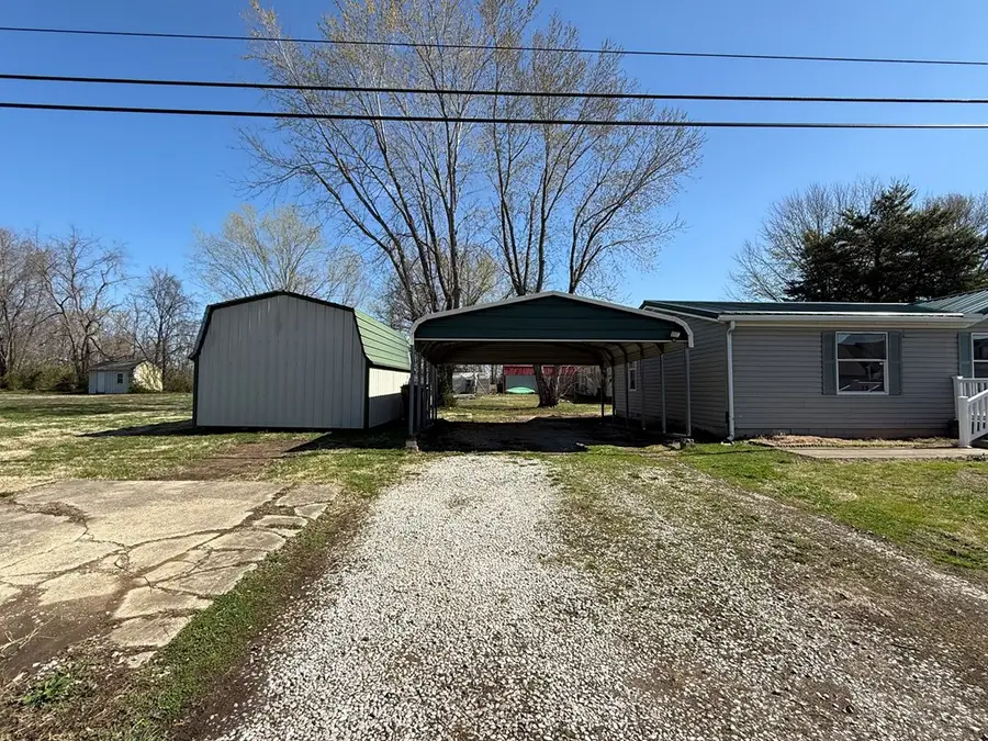 1516 Gallia Pike, Franklin Furnace, OH 45629 - Image #2