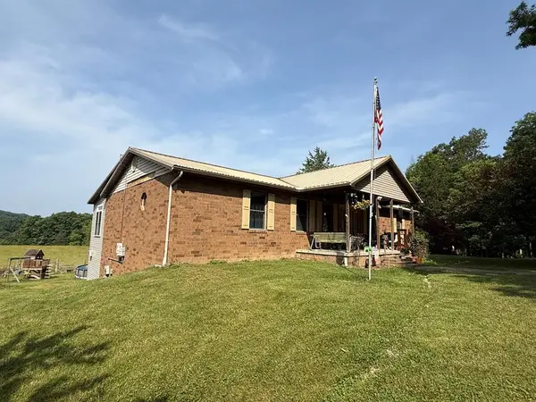 525 Martin Cemetery Road, Lucasville, OH 45648