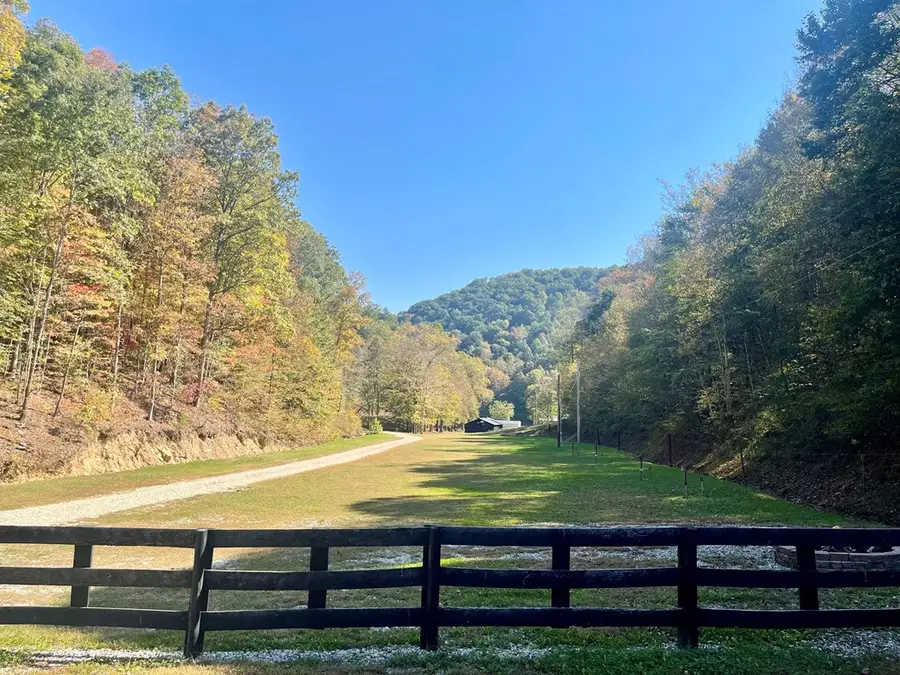 1060 Bill Chain Road, Garrison, KY 41141 - Image #3