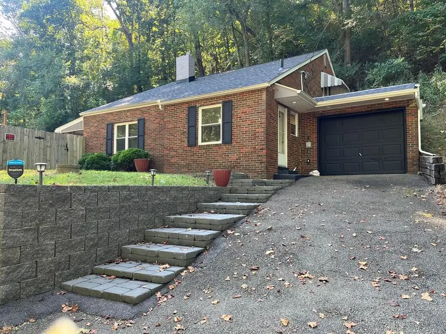 2544 Russell Rd, Portsmouth, OH 45662 - #3