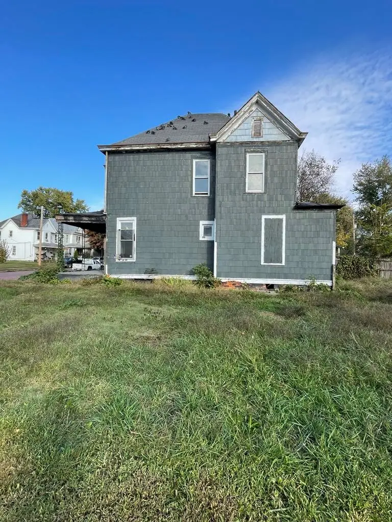 1324 Center Street, Portsmouth, OH 45662 - #3