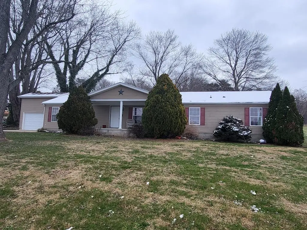 68 Wood St, South Webster, OH 45682 - Image #1