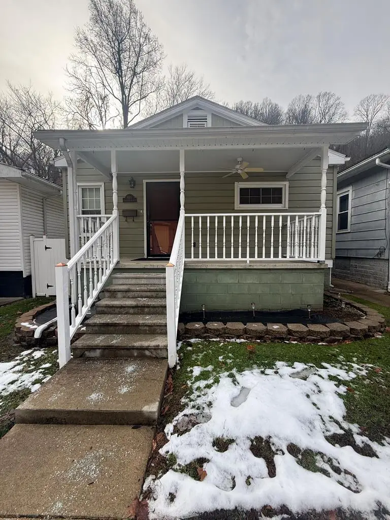 605 Glenwood Ave, New Boston, OH 45662 - #2