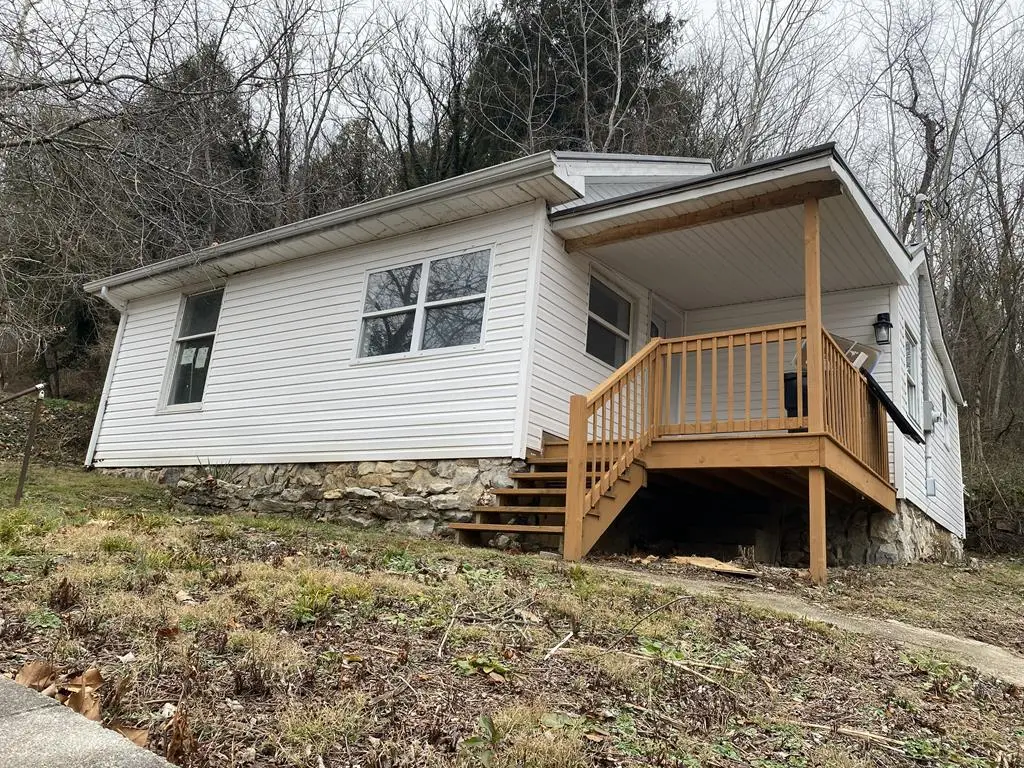 4123 Hill Rd, Portsmouth, OH 45662 - #1