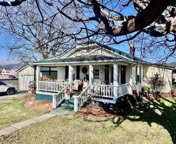 6 Jackson St., Lucasville, OH 45648