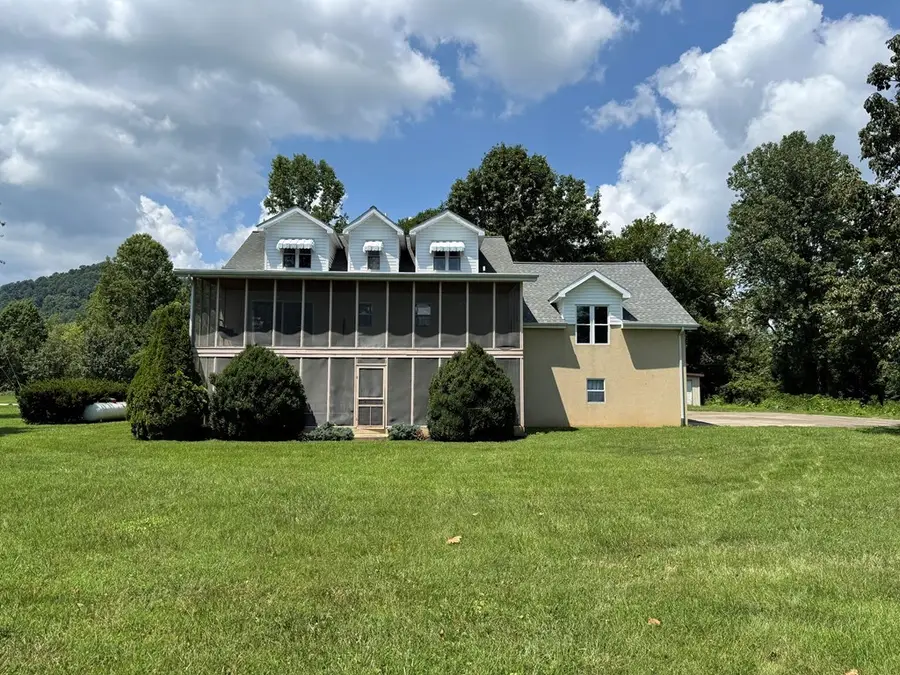 142 Camp Alley, West Portsmouth, OH 45663 - Image #2