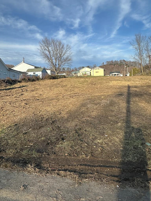 905 Longview Avenue, West Portsmouth, OH 45663