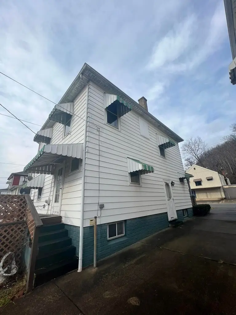 3532 Gallia St, New Boston, OH 45662 - #3