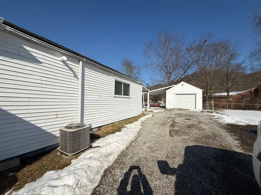 1612 Harrisonville Ave.., Portsmouth, OH 45662 - #3