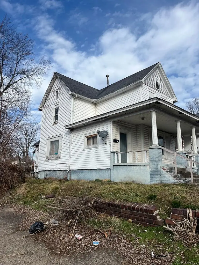 1317 Lincoln Street, Portsmouth, OH 45662 - #2