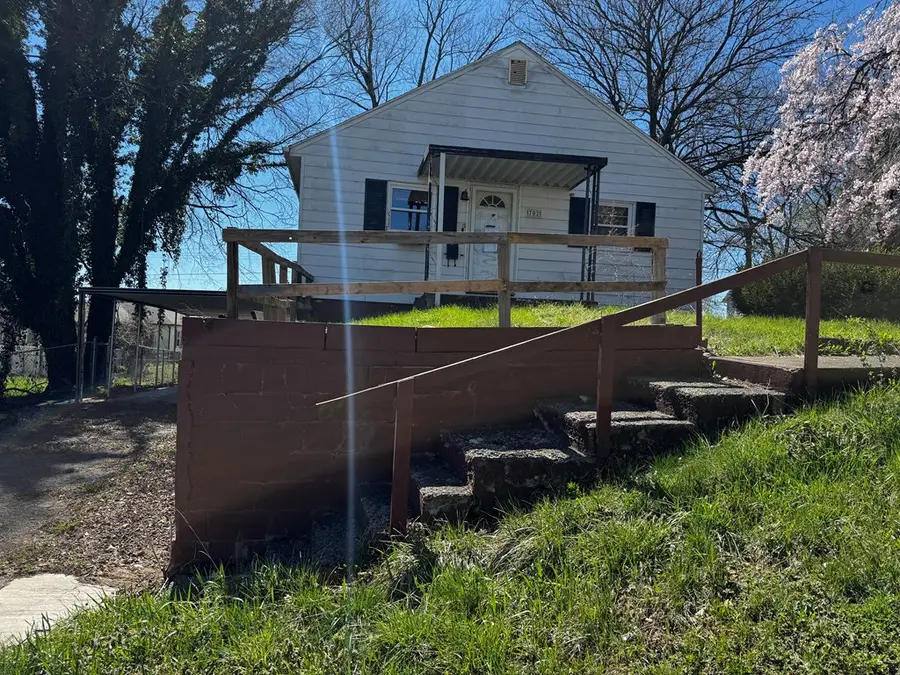 702 Cox Ave., Chillicothe, OH 45601 - #2