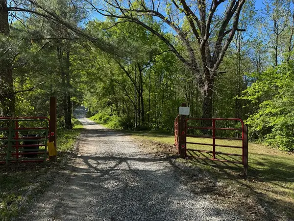 1463 Disterdick Lane, Ironton, OH 45638