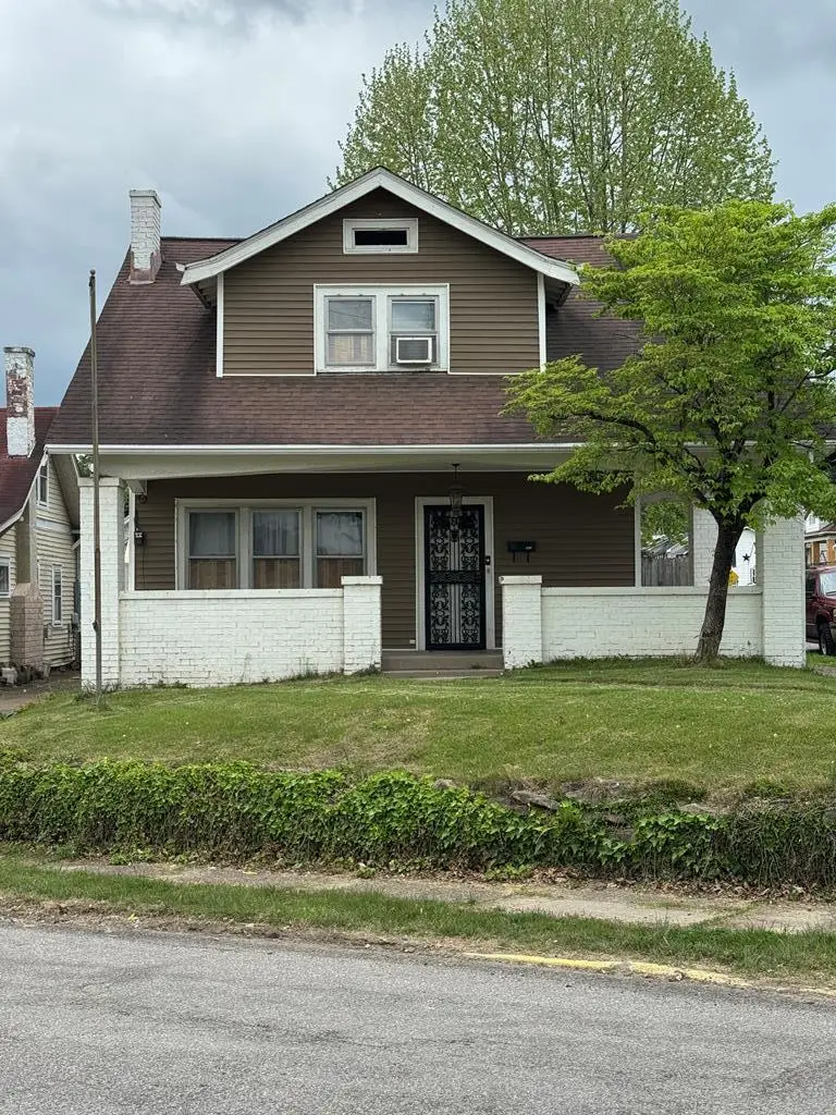 921 Harding Ave, Sciotoville, OH 45662 - #1