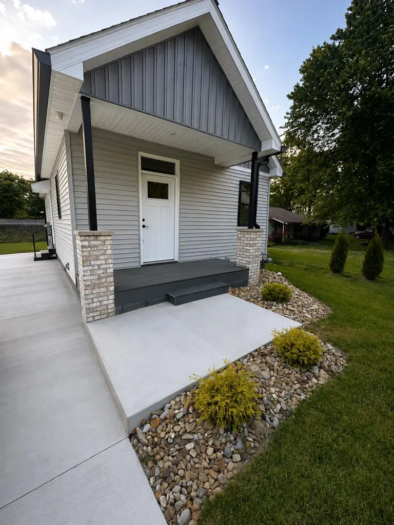 139 Back St., Lucasville, OH 45648 - #2
