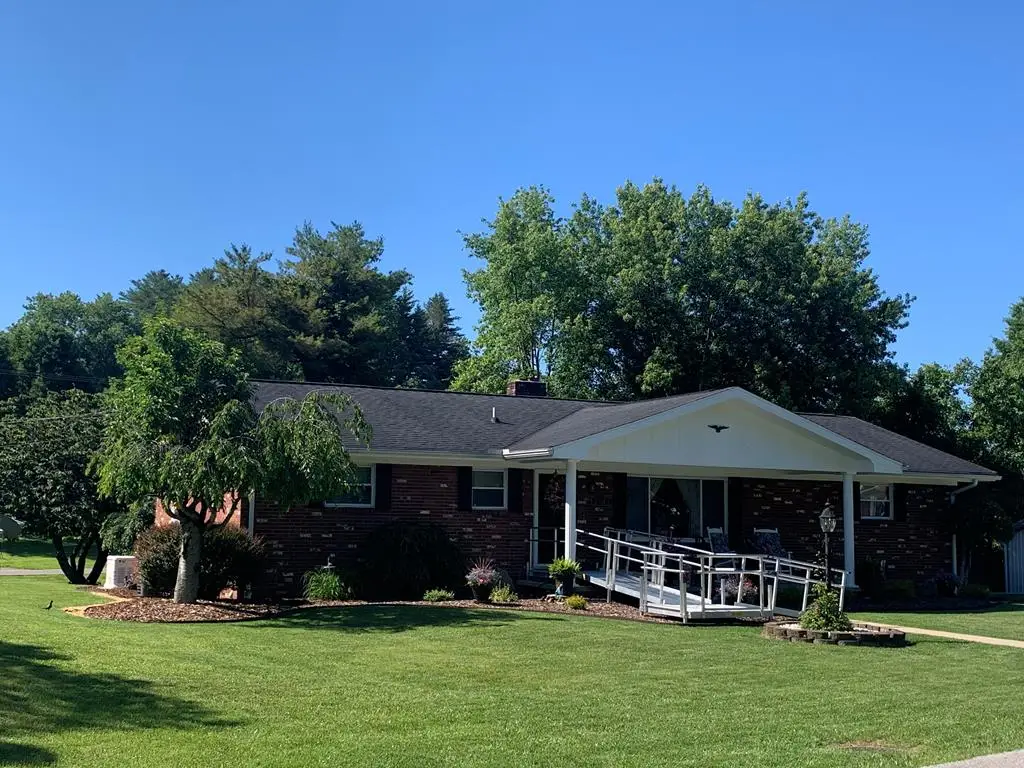 2401 Ridgewood Dr., Wheelersburg, OH 45694 - #1